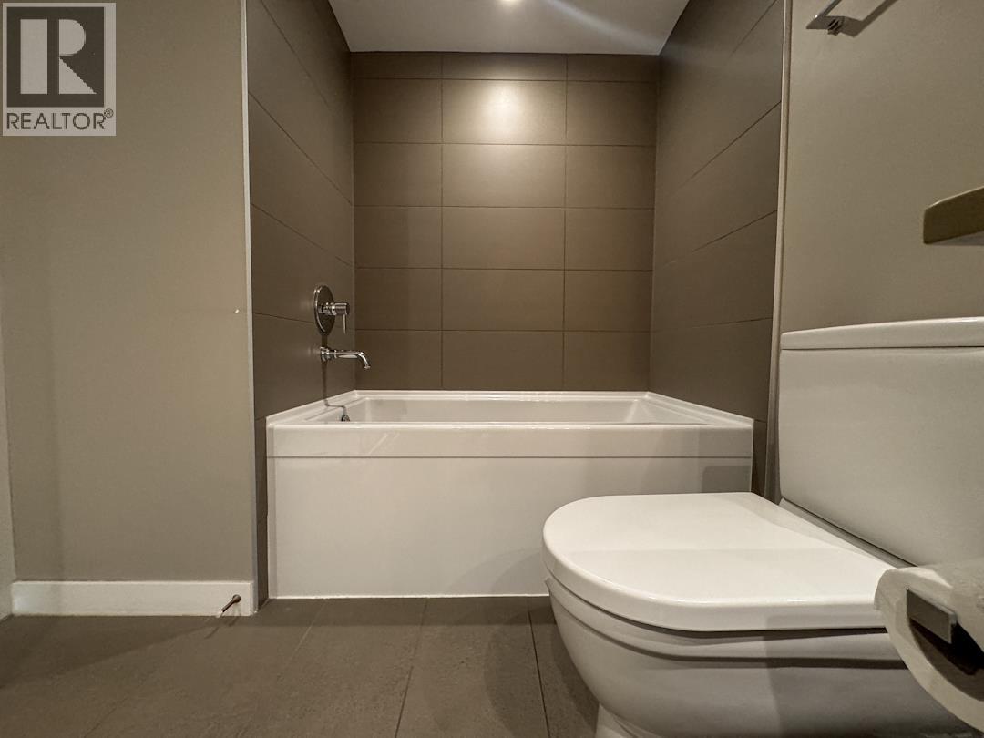 321 135 E 17th Street, North Vancouver, British Columbia  V7L 0C4 - Photo 16 - R3162062