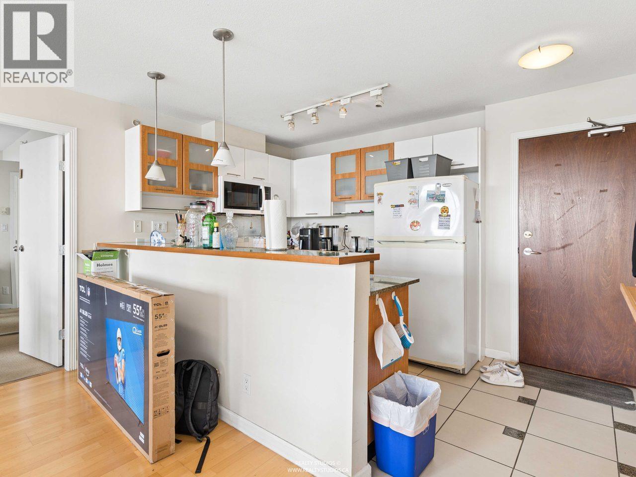 1703 7831 Westminster Highway, Richmond, British Columbia  V6X 1A4 - Photo 7 - R3162067