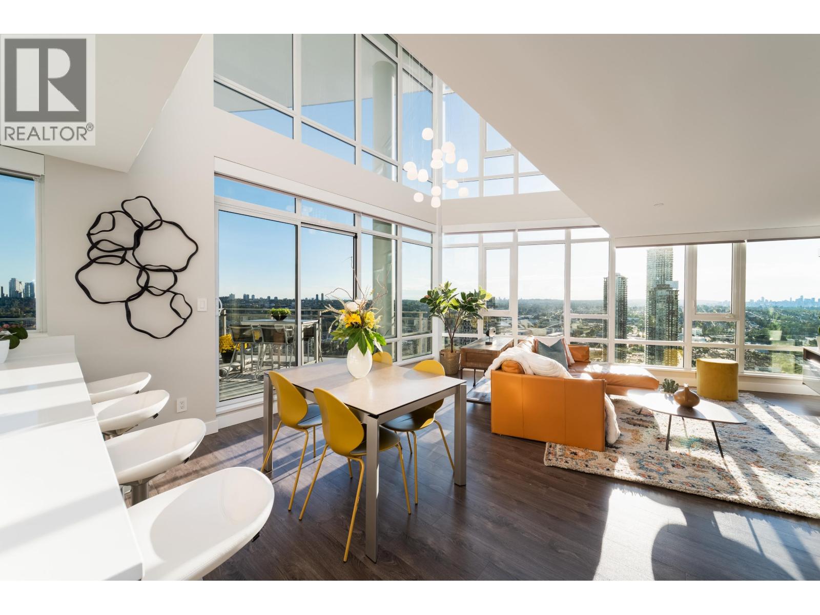 3807 2008 Rosser Avenue, Burnaby, British Columbia  V5C 0H8 - Photo 1 - R3162079