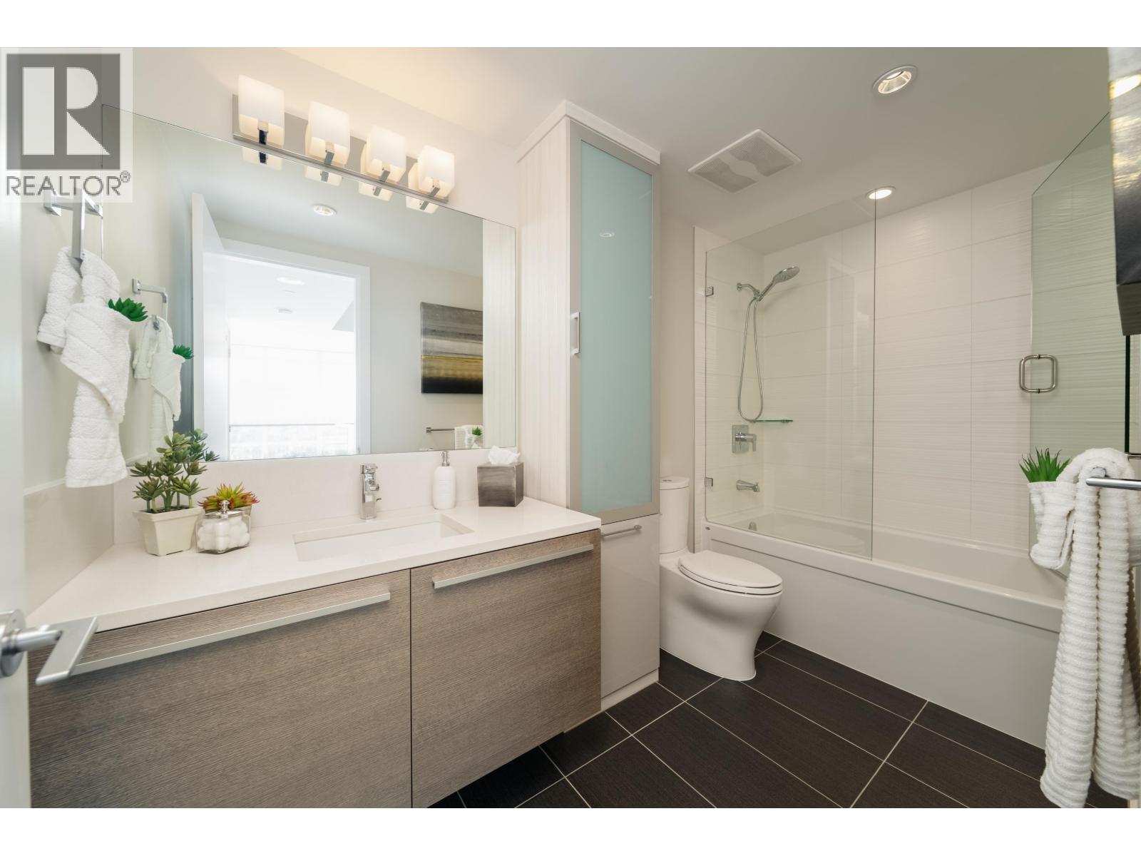 3807 2008 Rosser Avenue, Burnaby, British Columbia  V5C 0H8 - Photo 21 - R3162079