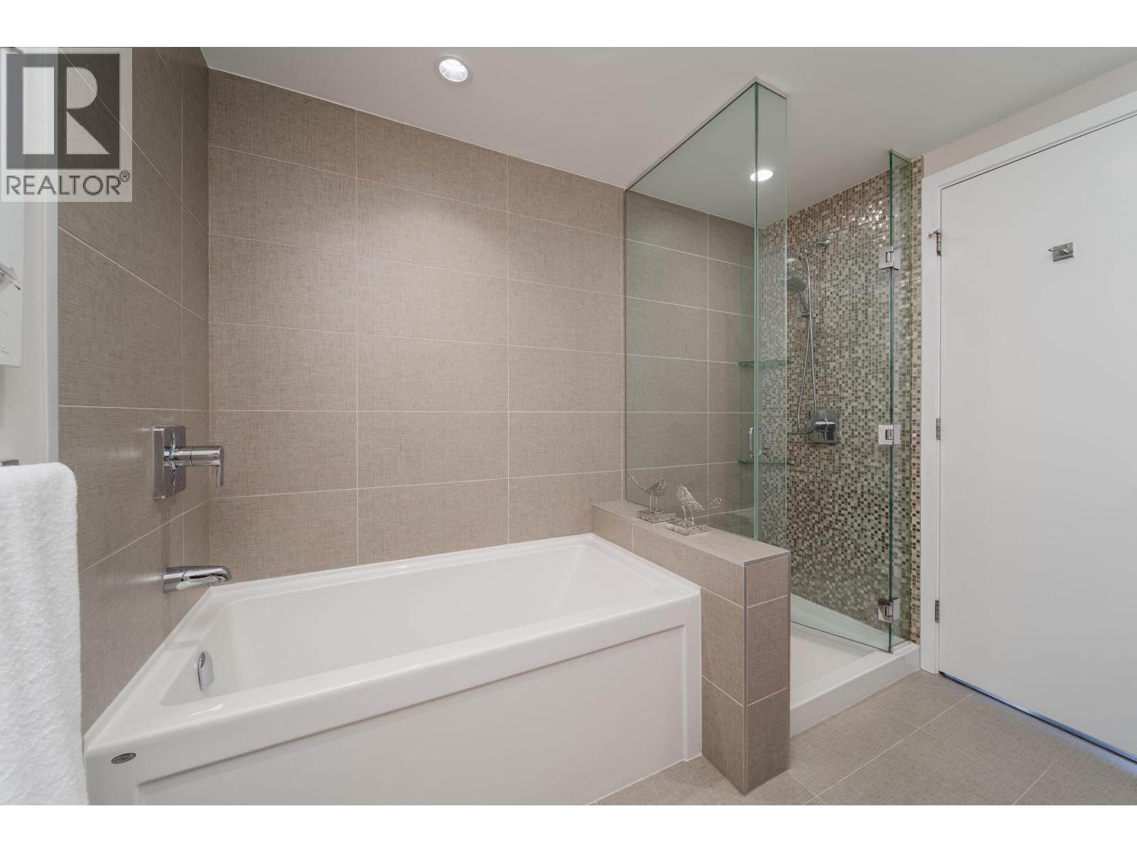 3807 2008 Rosser Avenue, Burnaby, British Columbia  V5C 0H8 - Photo 28 - R3162079
