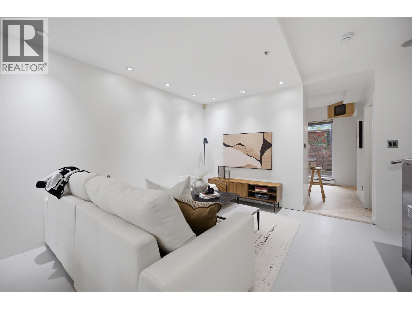 1182 Richards Street, Vancouver, British Columbia  V6B 3E6 - Photo 10 - R3162082