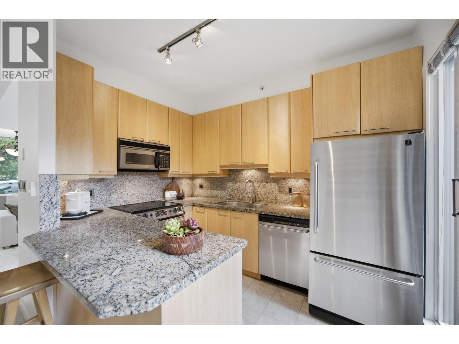 1182 Richards Street, Vancouver, British Columbia  V6B 3E6 - Photo 13 - R3162082