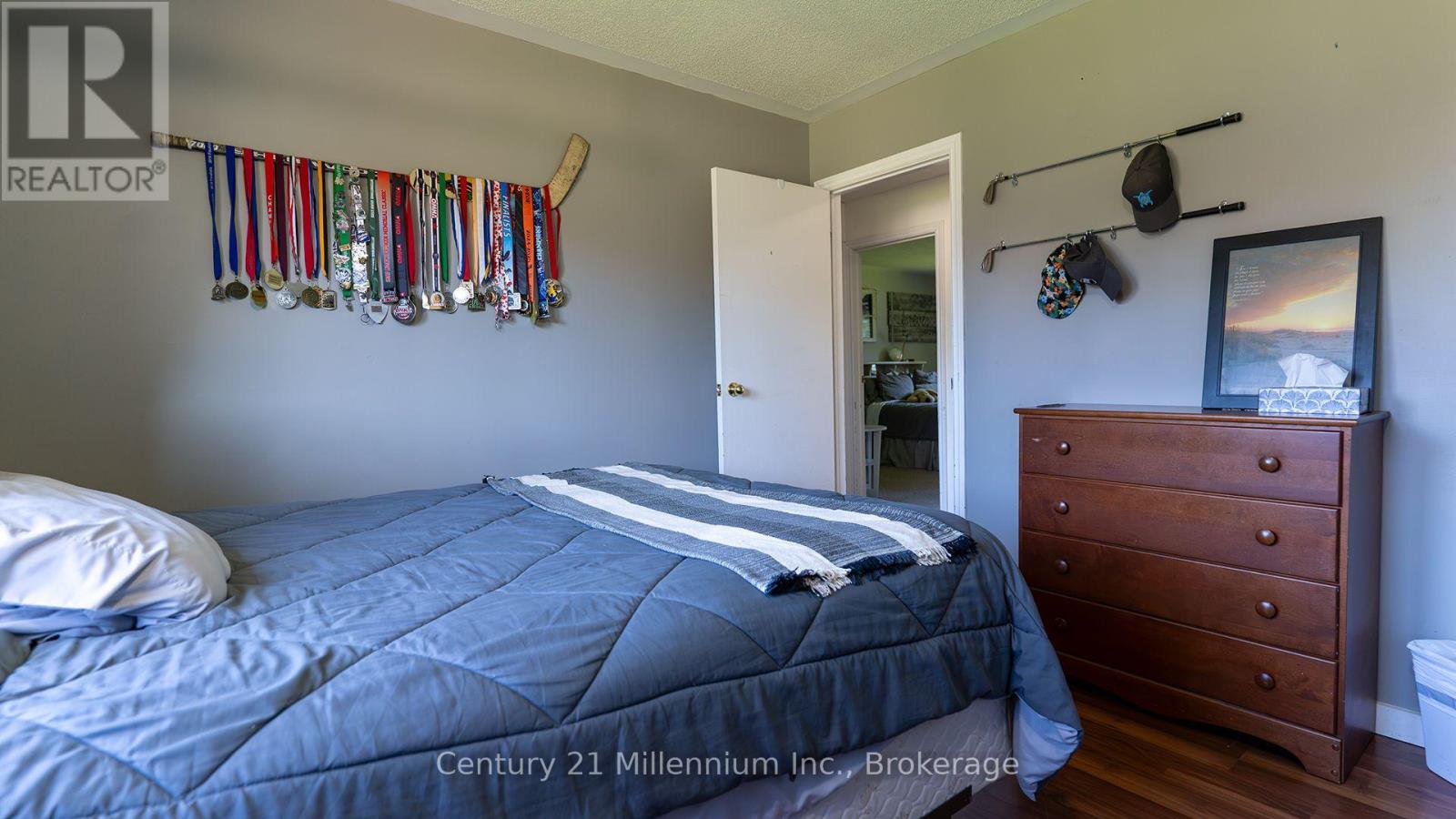 5 Mckean Boulevard, Clearview (Nottawa), Ontario  L0M 1P0 - Photo 13 - S13752970