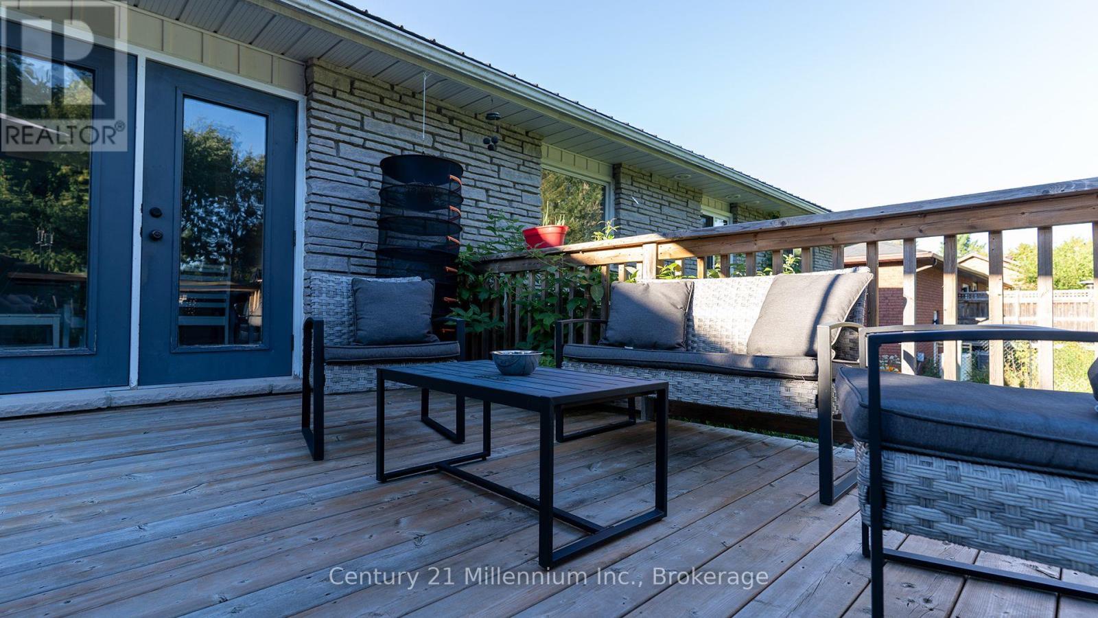 5 Mckean Boulevard, Clearview (Nottawa), Ontario  L0M 1P0 - Photo 30 - S13752970