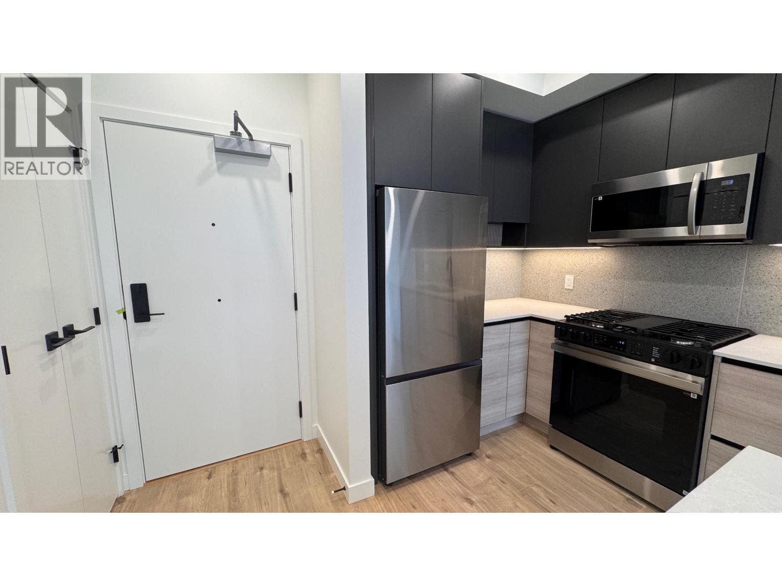 3xx 9xxx University Crescent, Burnaby, British Columbia  V5A 0H5 - Photo 6 - R3162036