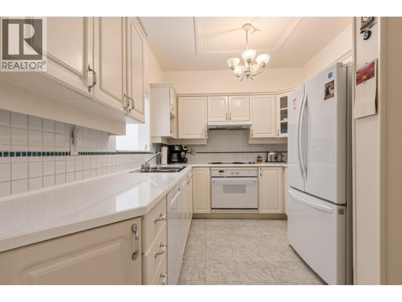 313 2995 Princess Crescent, Coquitlam, British Columbia  V3B 7N1 - Photo 10 - R3162051