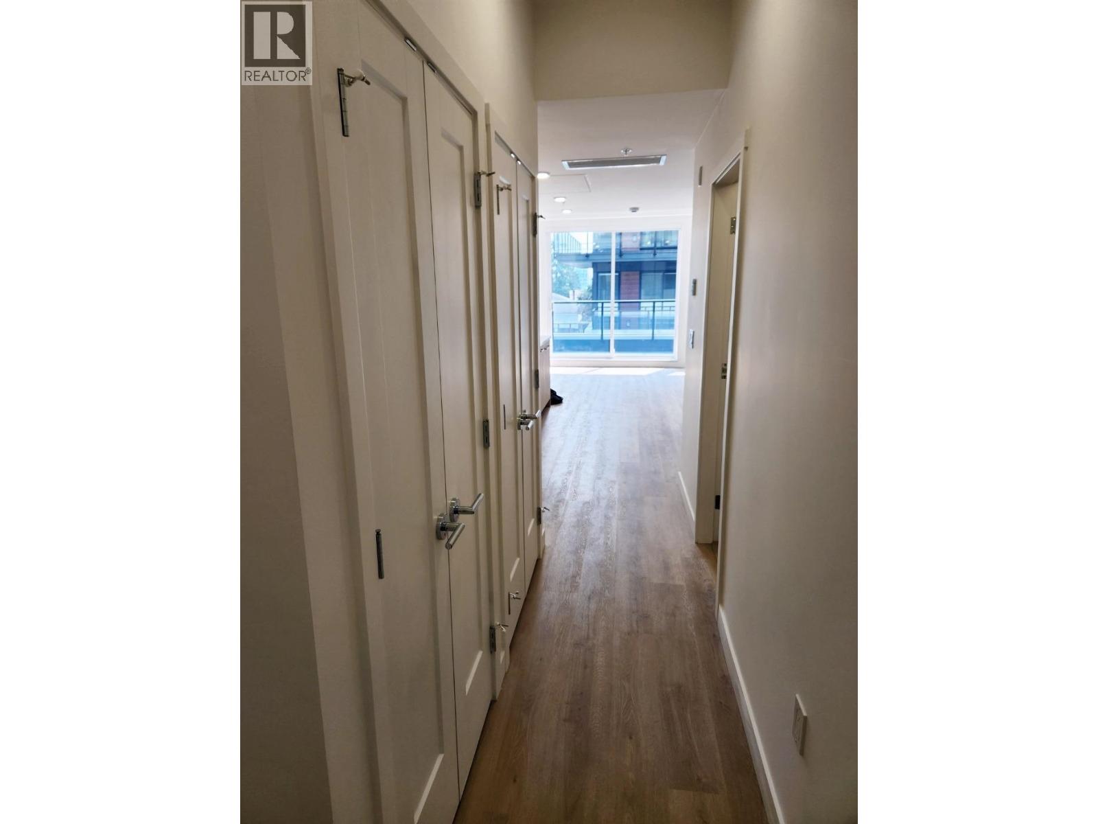 310 600 Rochester Avenue, Coquitlam, British Columbia  V3K 0K1 - Photo 2 - R3162060