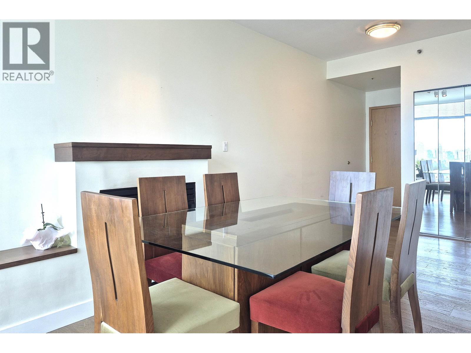 2201 1500 Hornby Street, Vancouver, British Columbia  V3S 1C6 - Photo 11 - R3162068