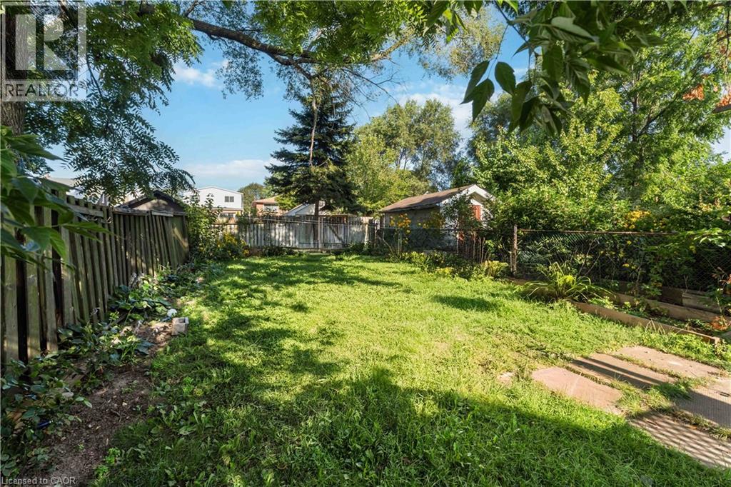 54 East 23rd Street, Hamilton, Ontario  L8V 2W6 - Photo 28 - 40860488