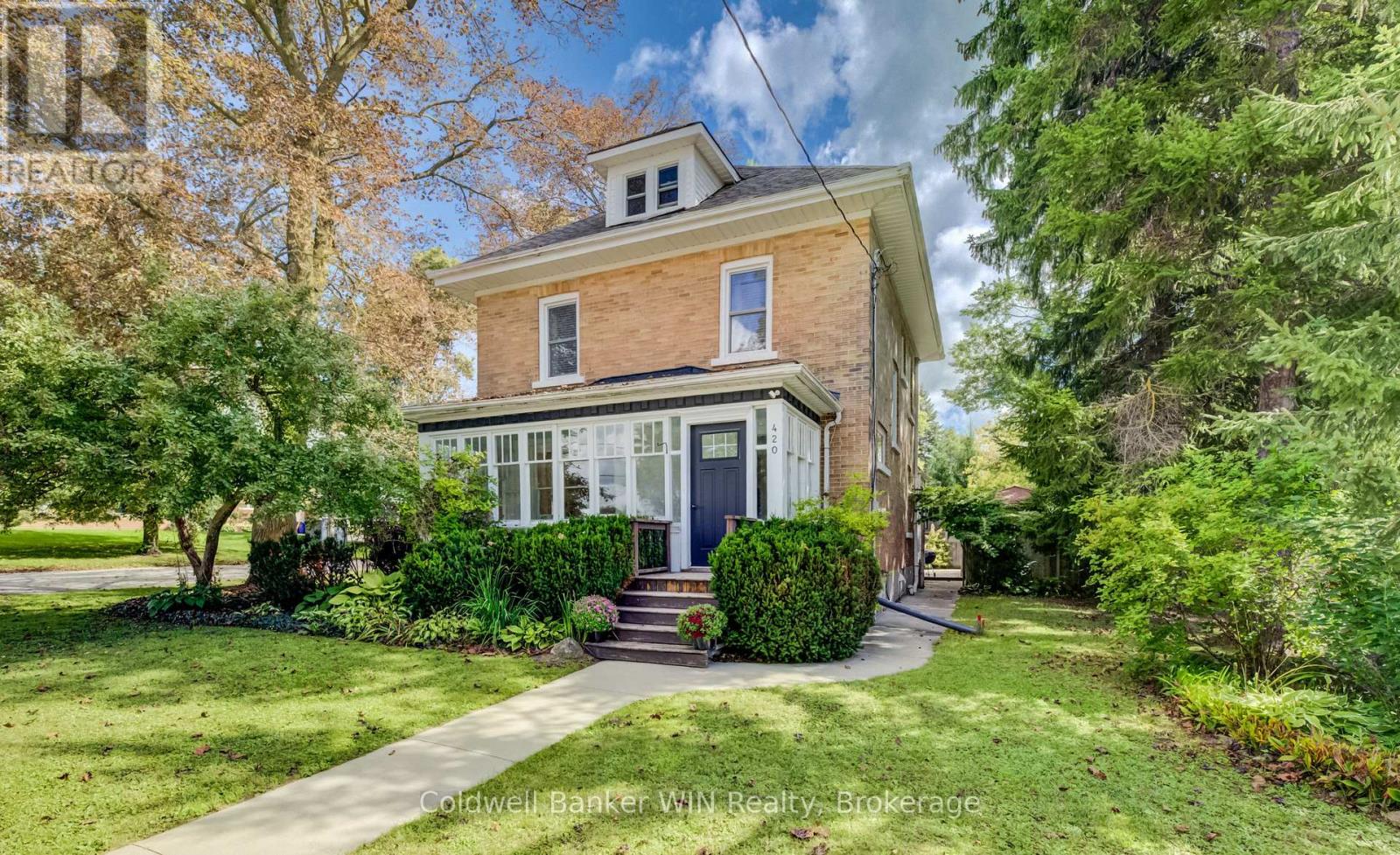 420 Parkside Drive, Wellington North, Ontario  N0G 2L3 - Photo 1 - X13752806