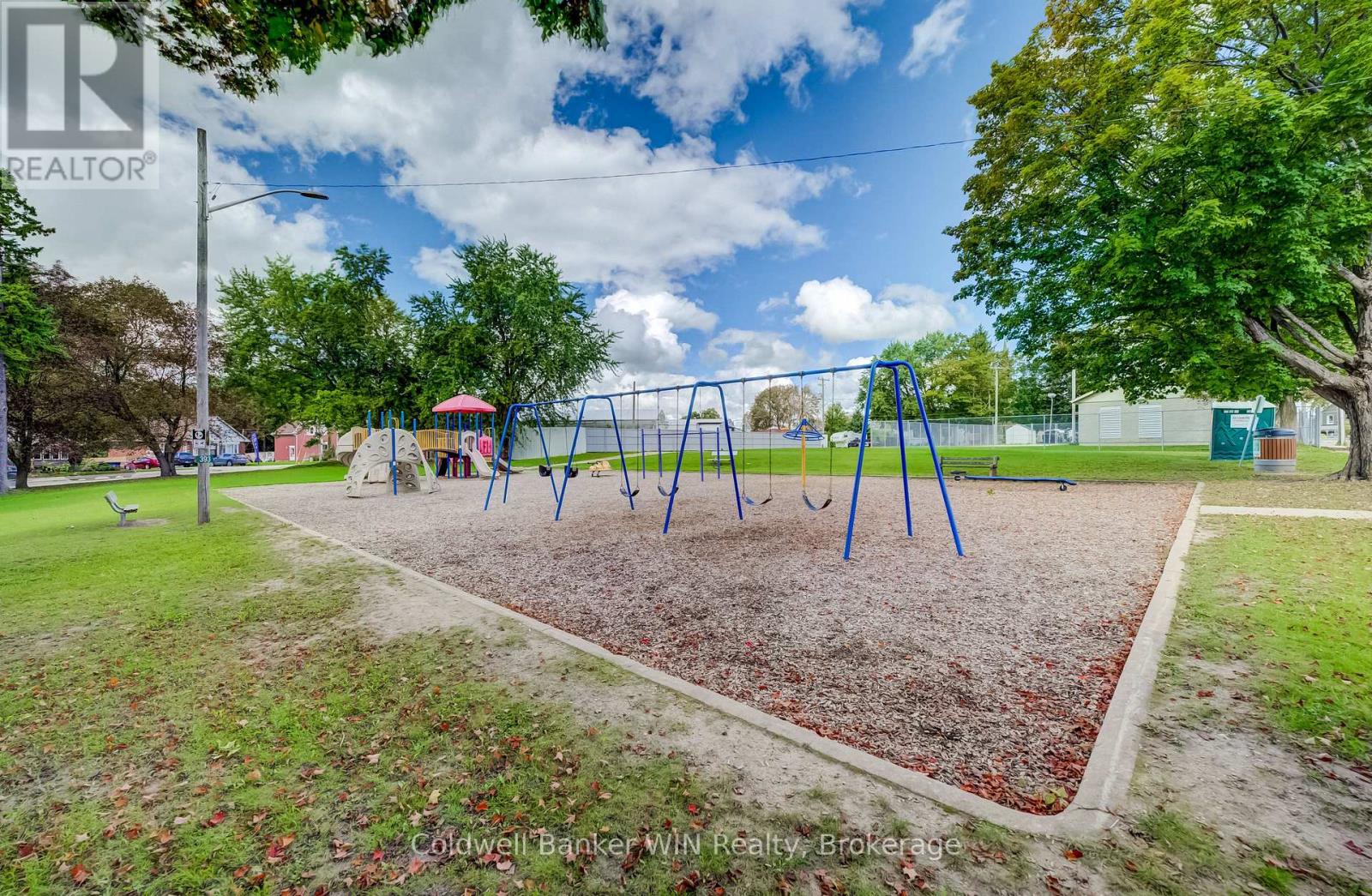 420 Parkside Drive, Wellington North, Ontario  N0G 2L3 - Photo 46 - X13752806