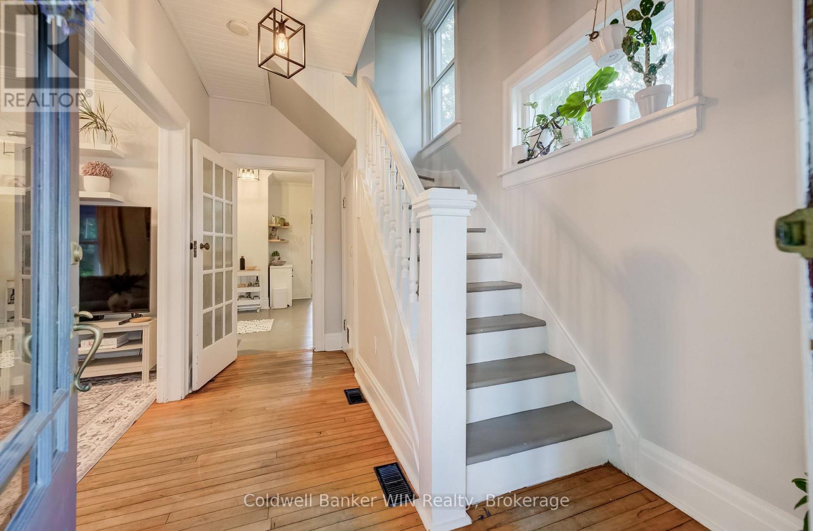 420 Parkside Drive, Wellington North, Ontario  N0G 2L3 - Photo 5 - X13752806