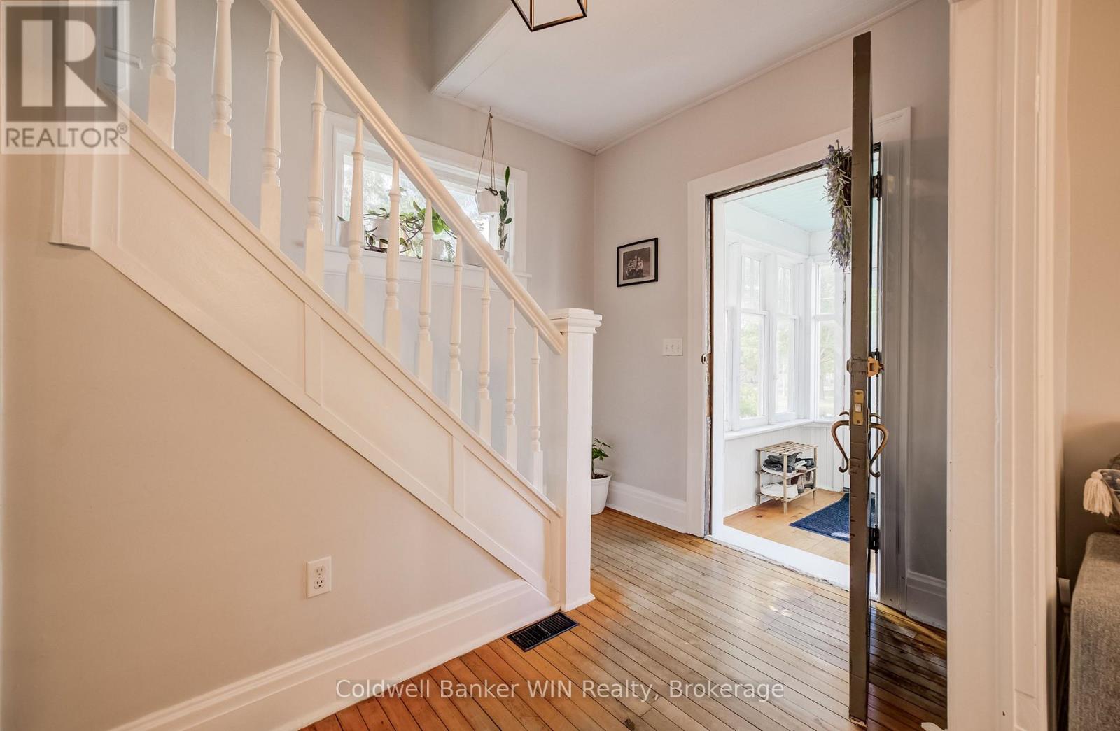 420 Parkside Drive, Wellington North, Ontario  N0G 2L3 - Photo 6 - X13752806