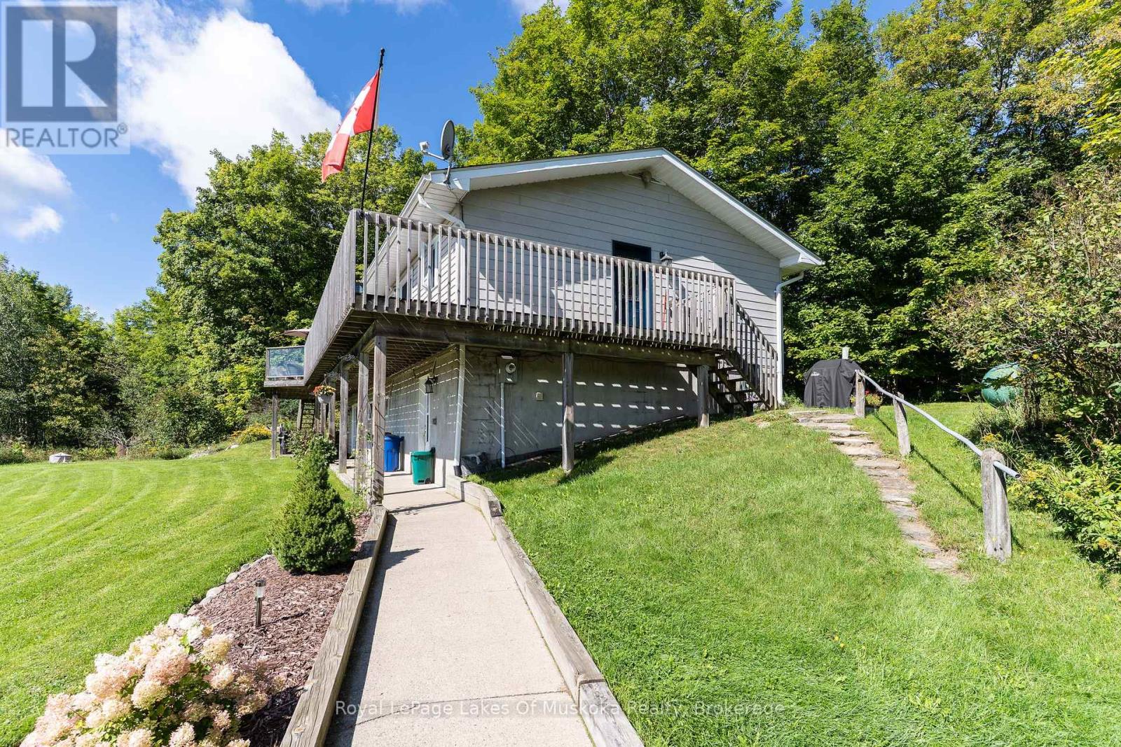 382 60 Highway, Huntsville, Ontario  P1H 1B6 - Photo 4 - X13752834