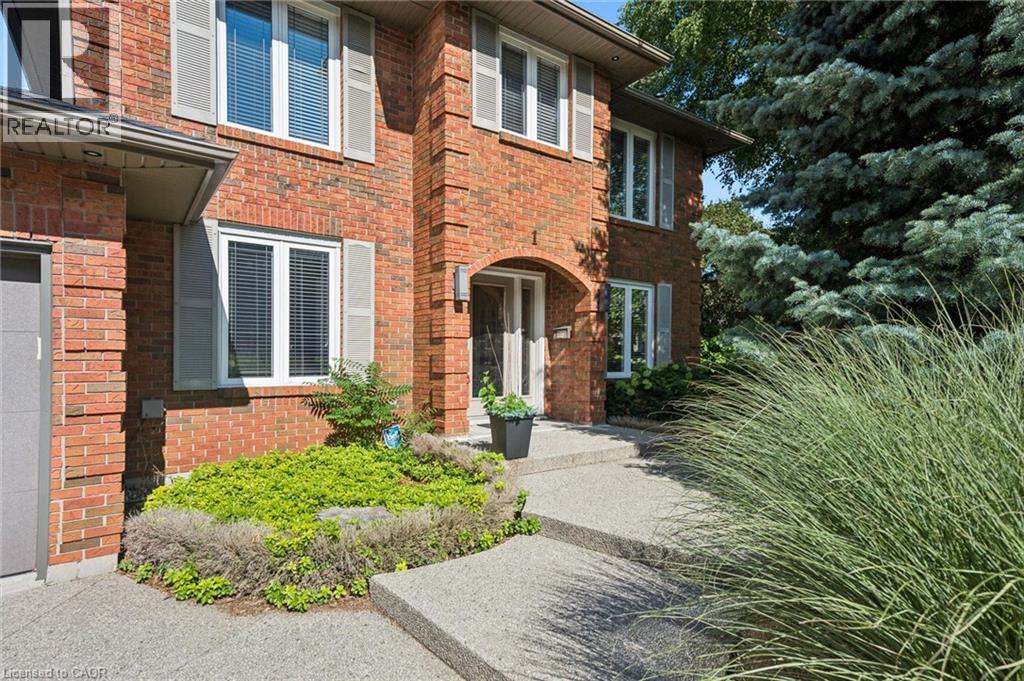 1 Chatterson Drive, Ancaster, Ontario  L9G 1B6 - Photo 7 - 40857306