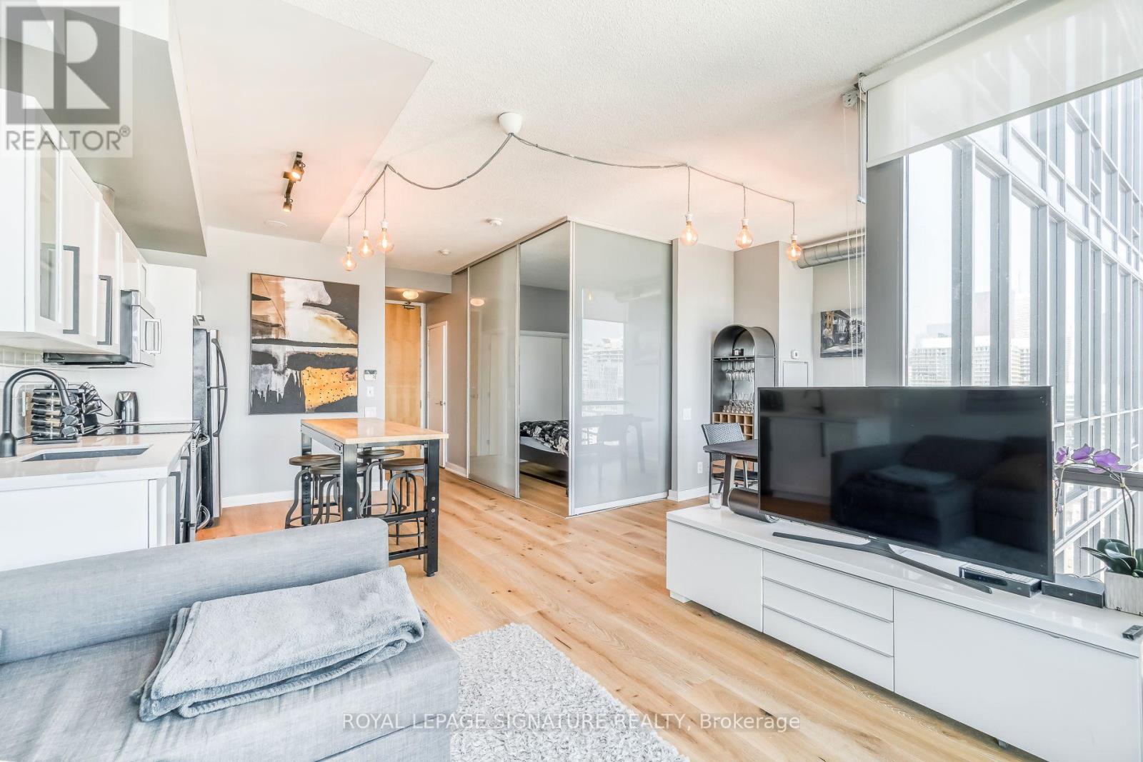 2308 - 33 Mill Street, Toronto, Ontario  M5A 3R3 - Photo 14 - C13752802