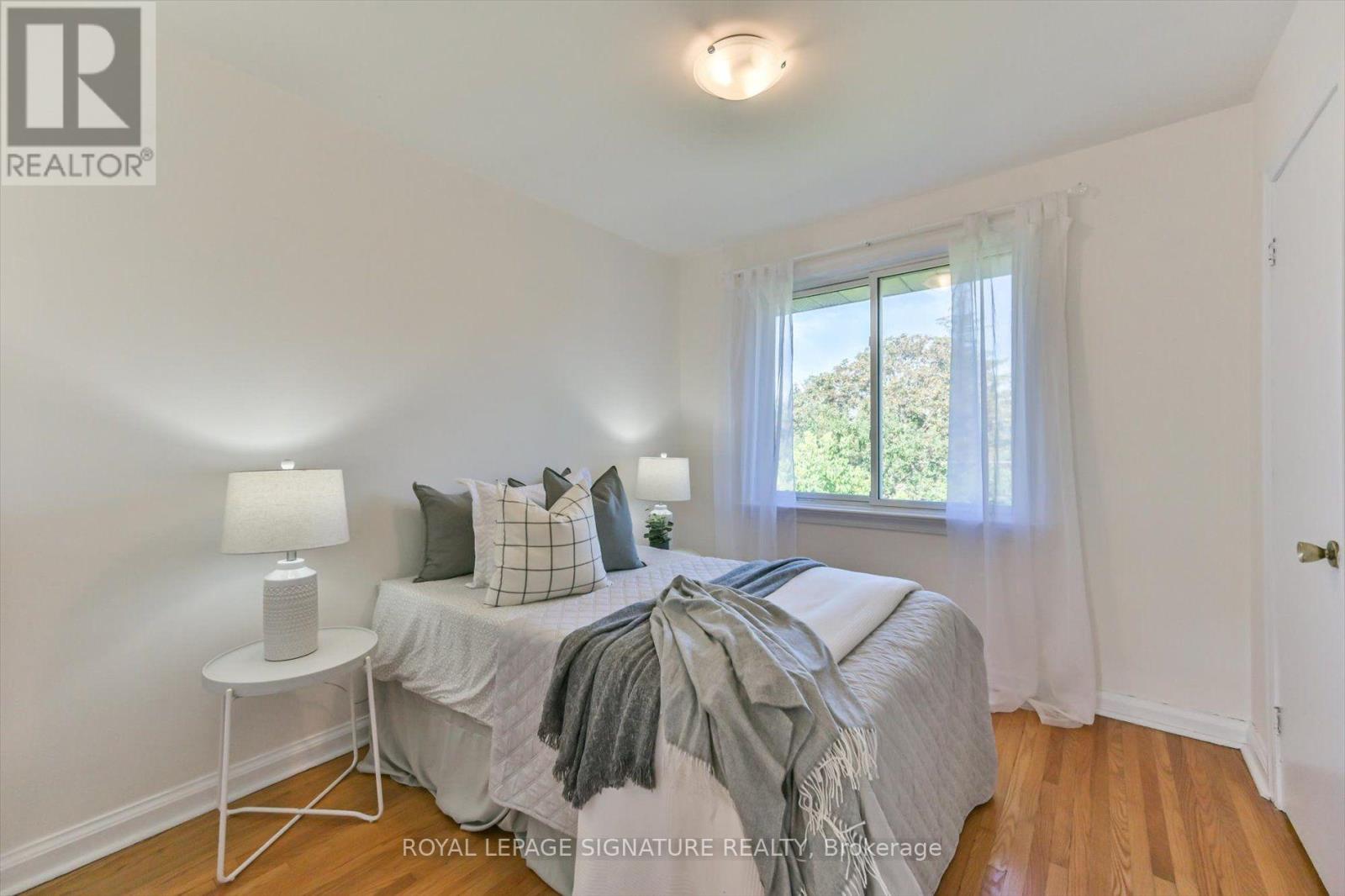 52 Dalside Crescent, Toronto, Ontario  M4A 2H6 - Photo 17 - C13752858