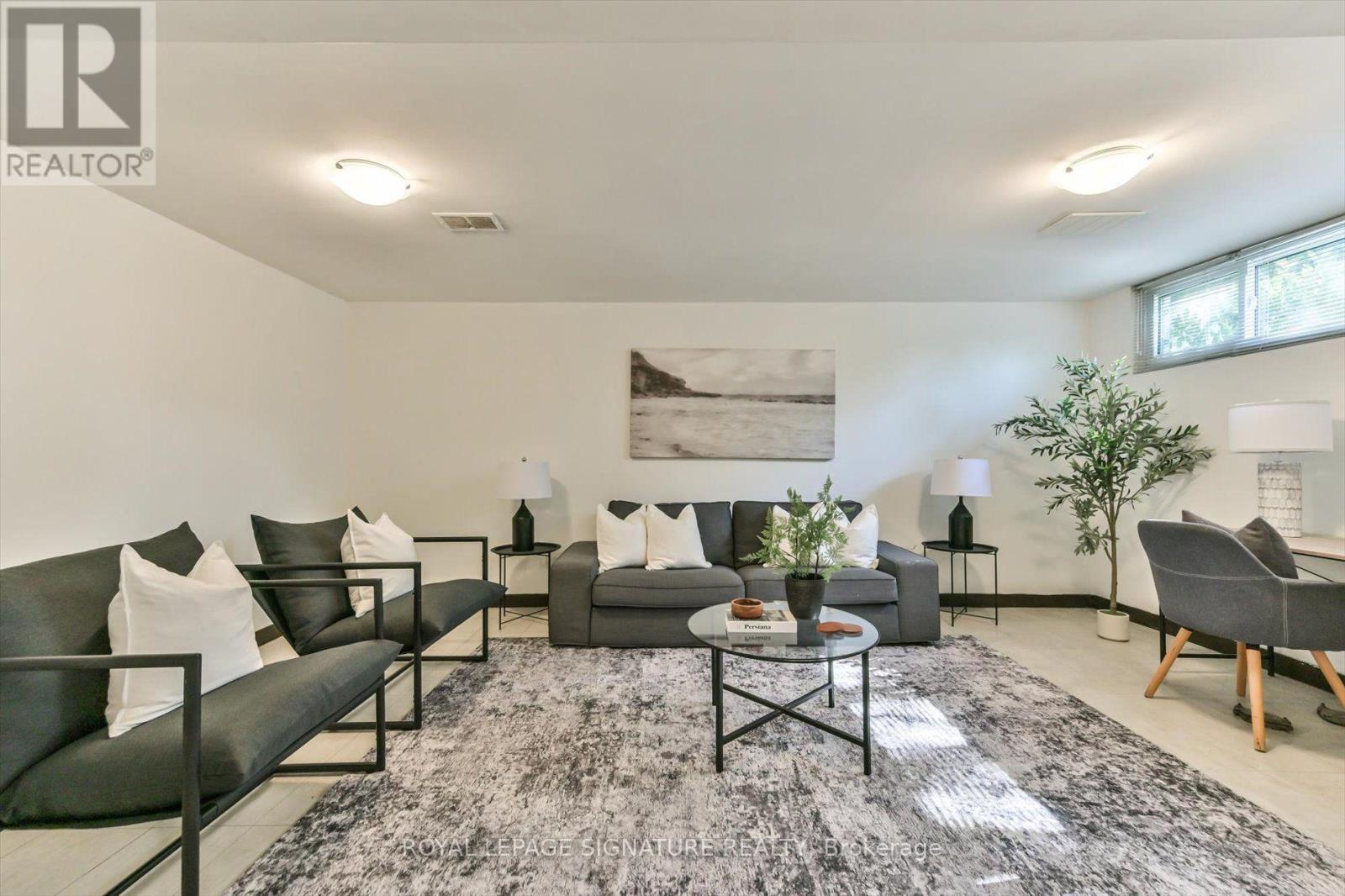 52 Dalside Crescent, Toronto, Ontario  M4A 2H6 - Photo 22 - C13752858