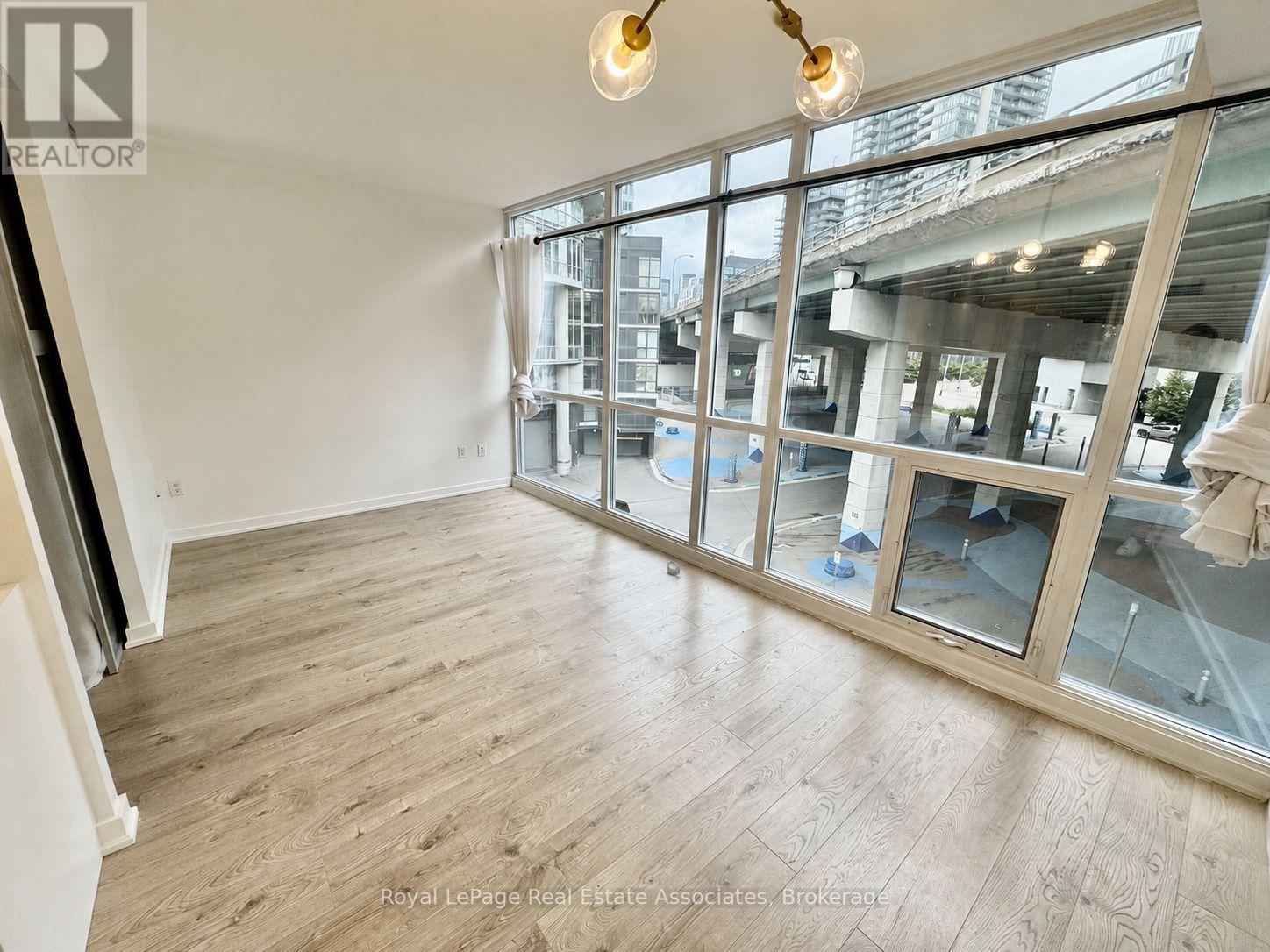 505 - 38 Dan Leckie Way, Toronto, Ontario  M5V 2V6 - Photo 7 - C13752930