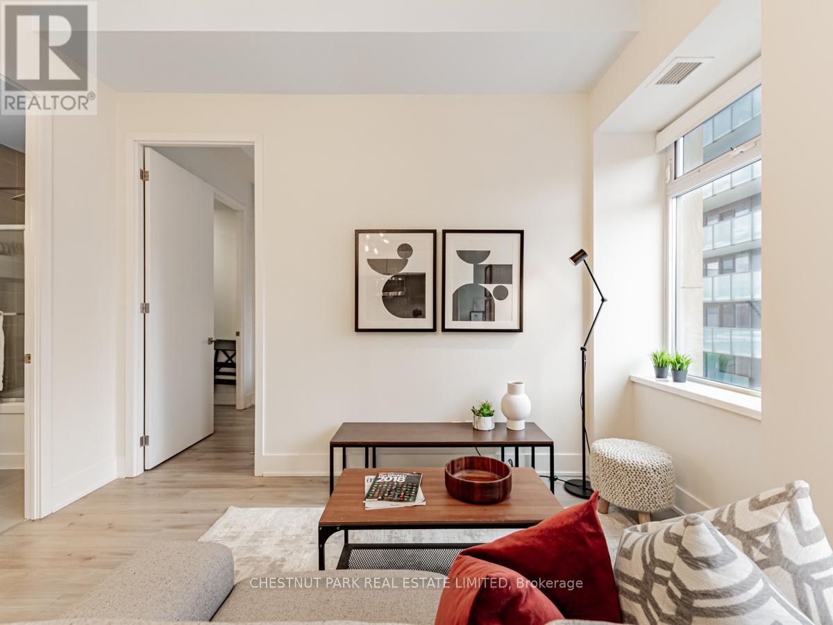 420 - 111 St Clair Avenue, Toronto, Ontario  M4V 1N5 - Photo 10 - C13752936