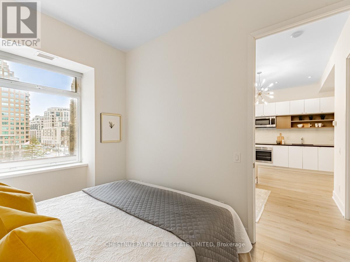 420 - 111 St Clair Avenue, Toronto, Ontario  M4V 1N5 - Photo 16 - C13752936