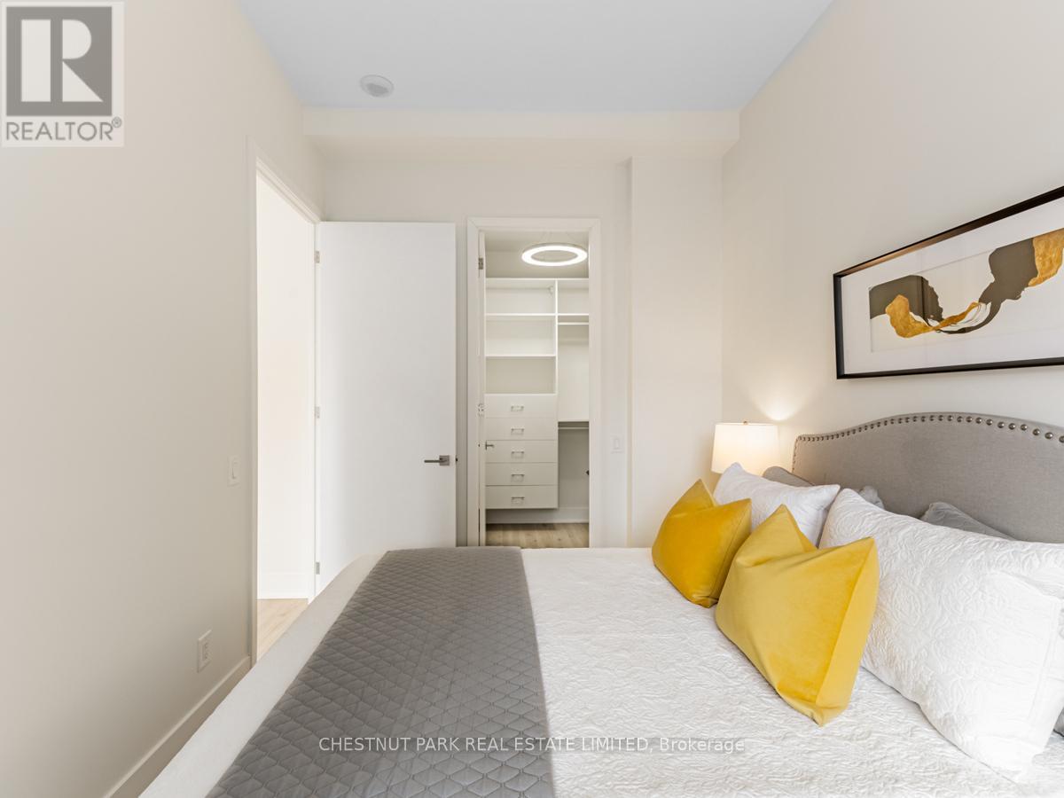 420 - 111 St Clair Avenue, Toronto, Ontario  M4V 1N5 - Photo 18 - C13752936