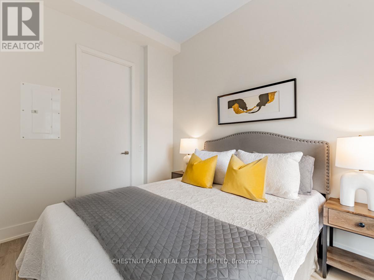 420 - 111 St Clair Avenue, Toronto, Ontario  M4V 1N5 - Photo 19 - C13752936