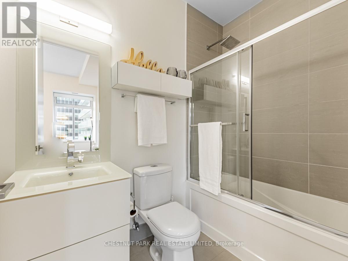 420 - 111 St Clair Avenue, Toronto, Ontario  M4V 1N5 - Photo 22 - C13752936