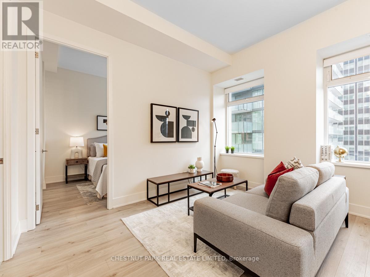 420 - 111 St Clair Avenue, Toronto, Ontario  M4V 1N5 - Photo 8 - C13752936