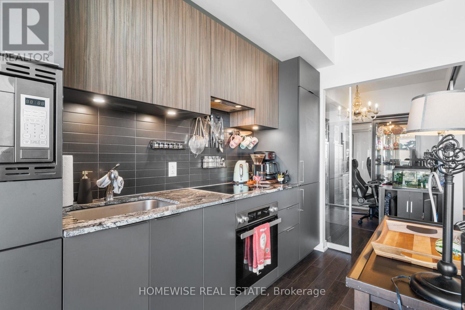428 - 20 O'neill Road, Toronto, Ontario  M3C 0R2 - Photo 4 - C13752990