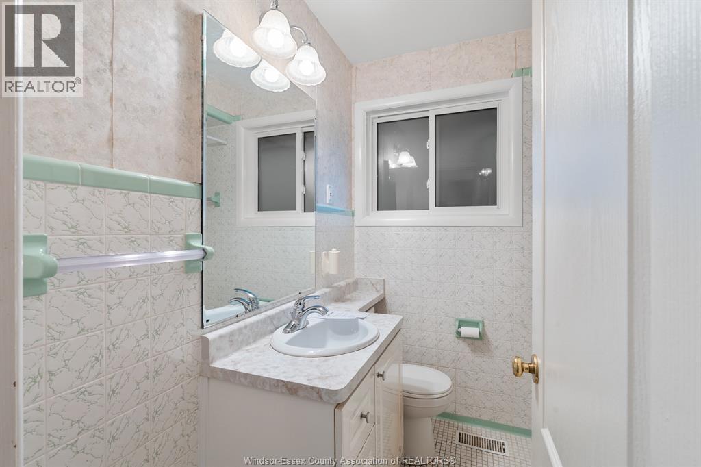 3631 Rankin Avenue, Windsor, Ontario  N9E 3C6 - Photo 19 - 26021479