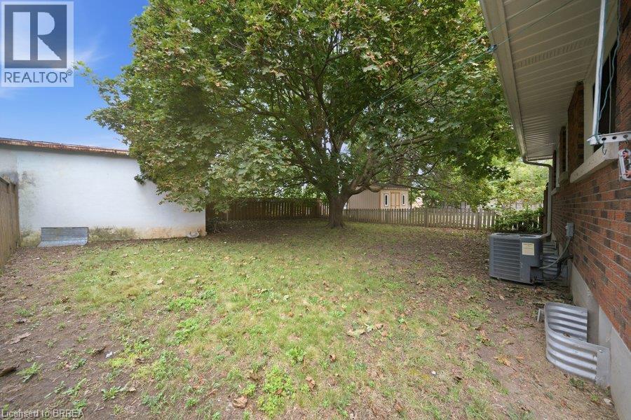 115 Tenth Avenue, Brantford, Ontario  N3S 1G5 - Photo 28 - 40858942