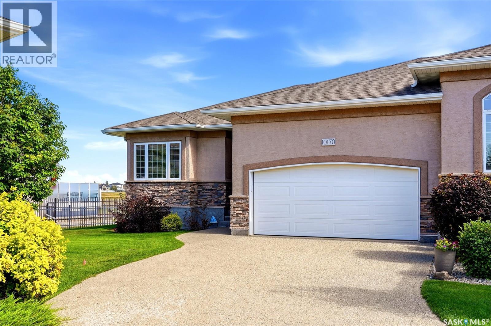 10170 Wascana Estates, Regina, Saskatchewan  S4V 3E5 - Photo 1 - SK045345