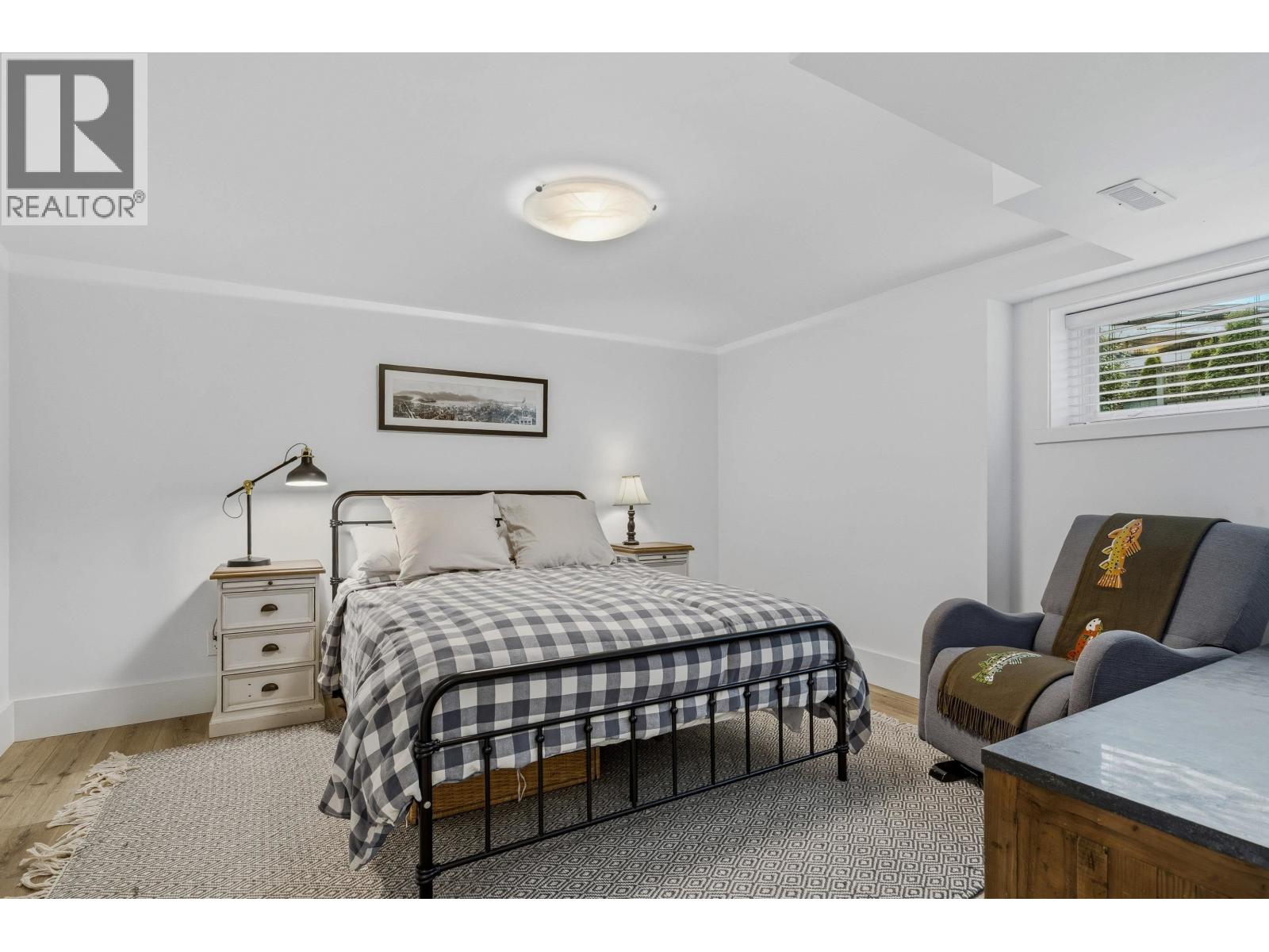 1335 Ridgewood Drive, North Vancouver, British Columbia  V7R 1J4 - Photo 34 - R3161862