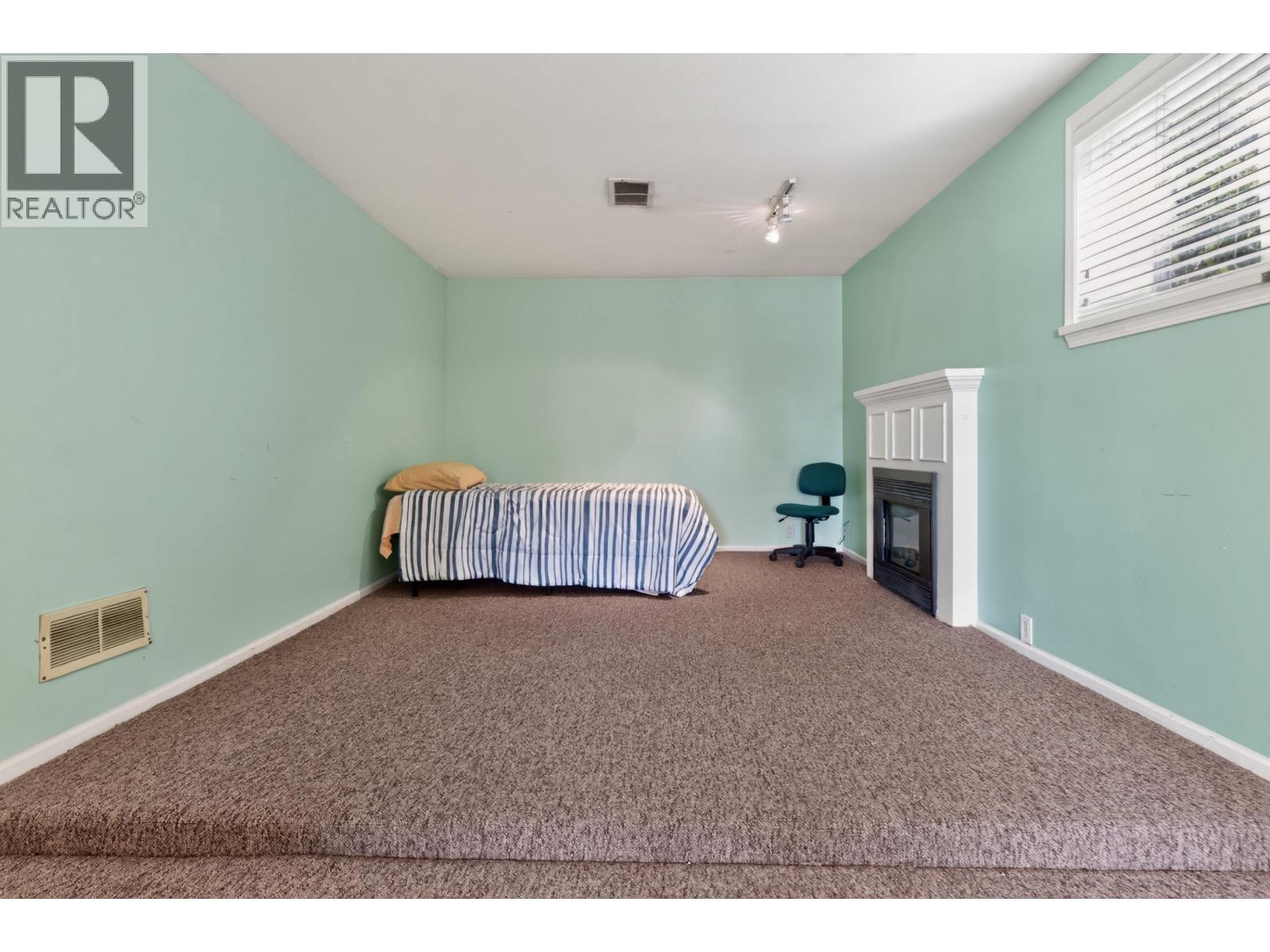 341 W 24th Street, North Vancouver, British Columbia  V7M 2C7 - Photo 21 - R3161869