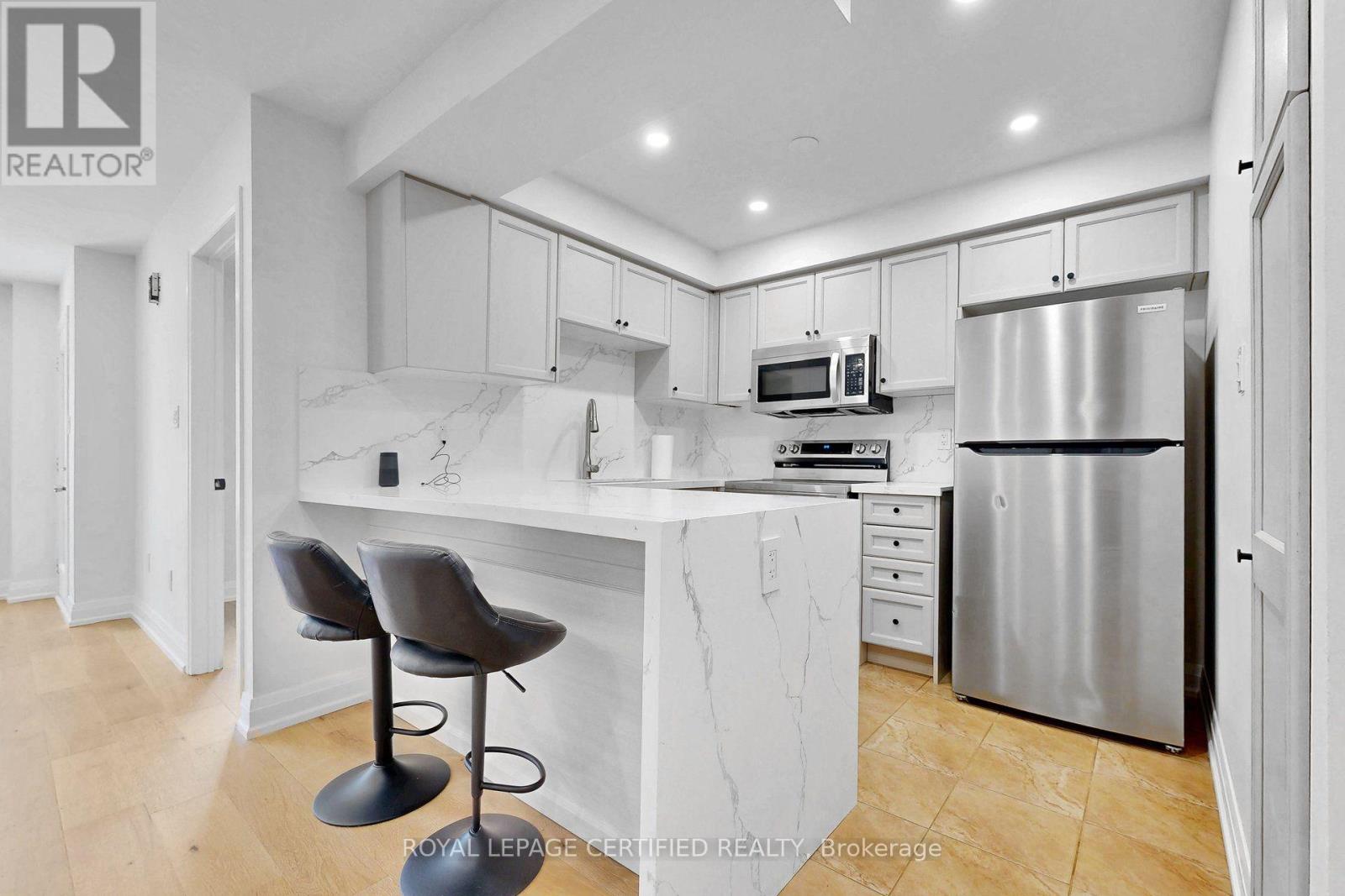 36 Silvester Street, Ajax, Ontario  L1Z 0M5 - Photo 11 - E13752912