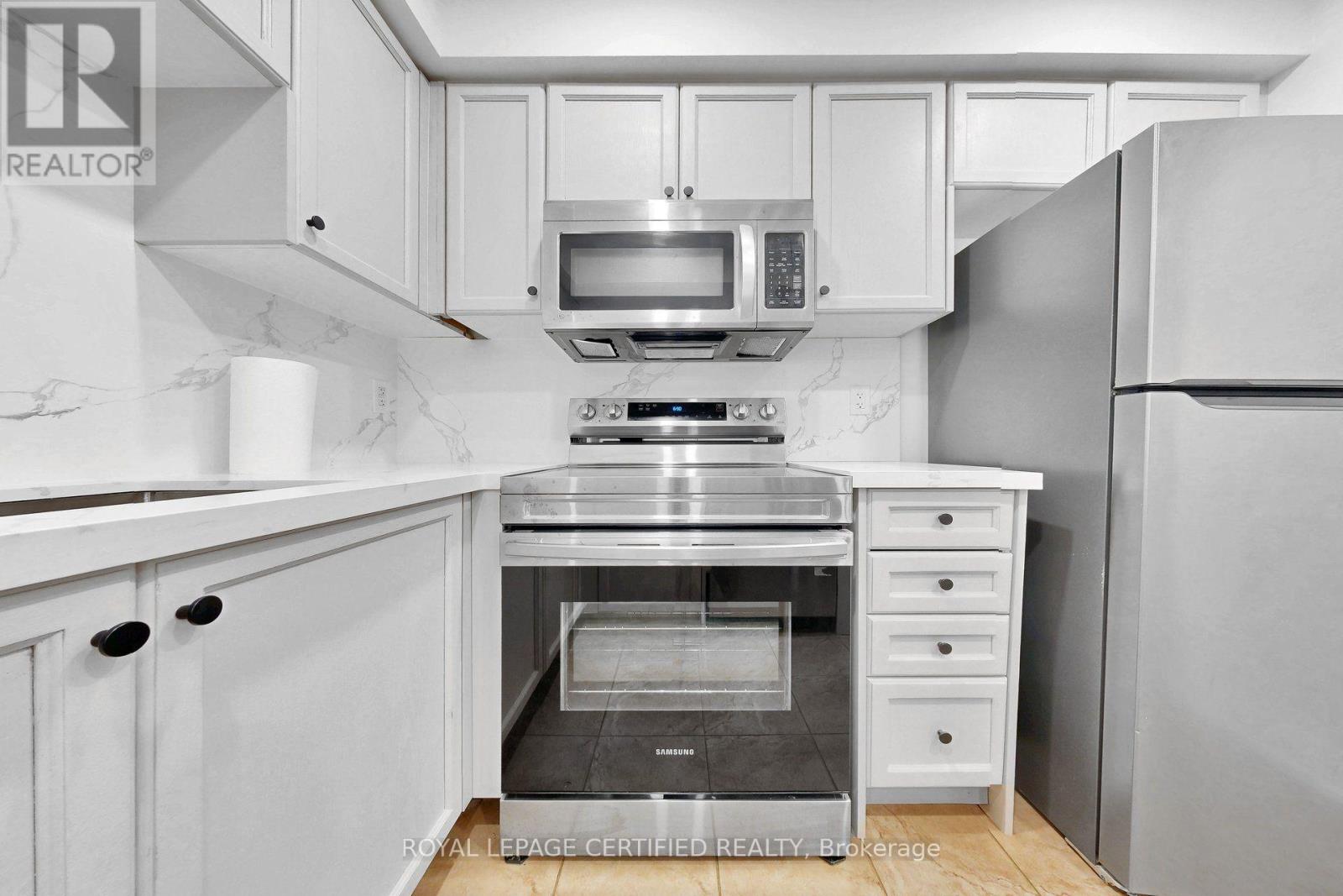 36 Silvester Street, Ajax, Ontario  L1Z 0M5 - Photo 13 - E13752912