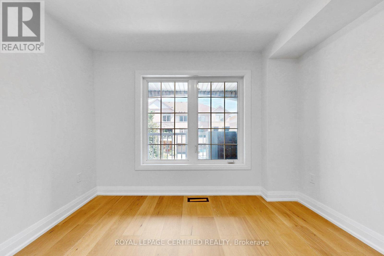 36 Silvester Street, Ajax, Ontario  L1Z 0M5 - Photo 21 - E13752912