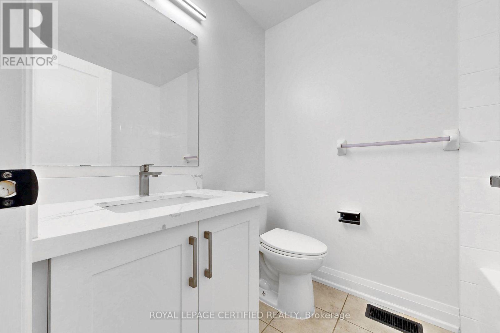 36 Silvester Street, Ajax, Ontario  L1Z 0M5 - Photo 27 - E13752912