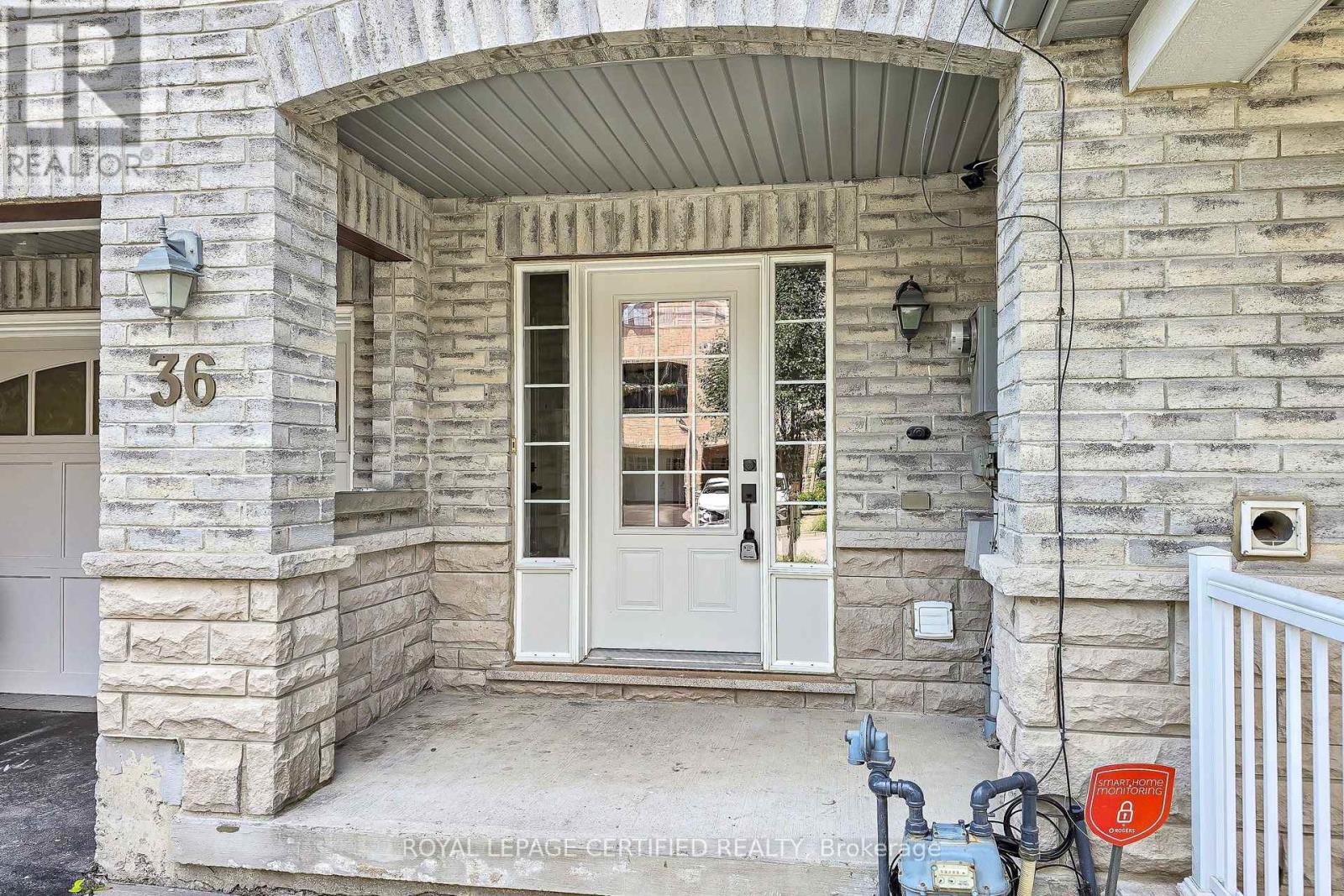 36 Silvester Street, Ajax, Ontario  L1Z 0M5 - Photo 3 - E13752912