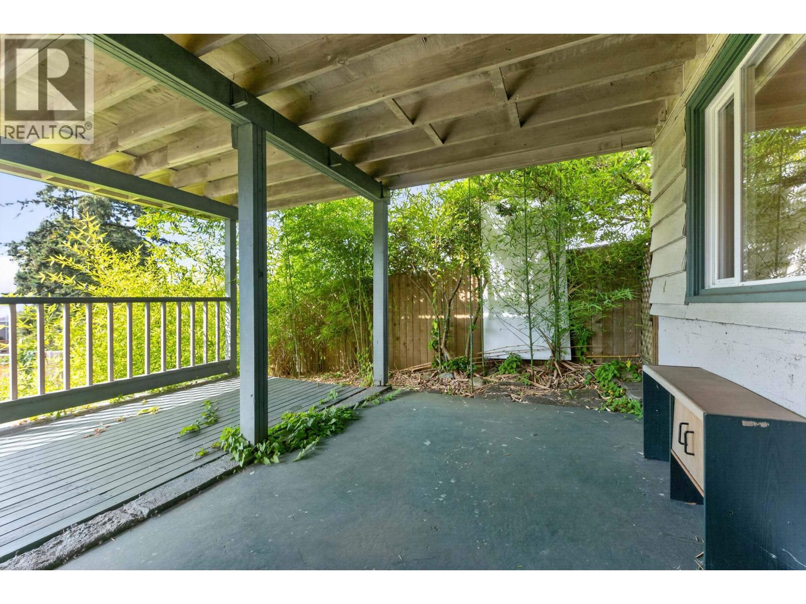 341 W 24th Street, North Vancouver, British Columbia  V7M 2C7 - Photo 30 - R3161869