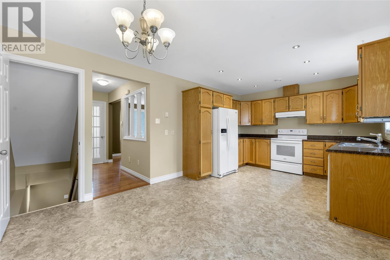 34 Stojko Place, Mount Pearl — photo 9