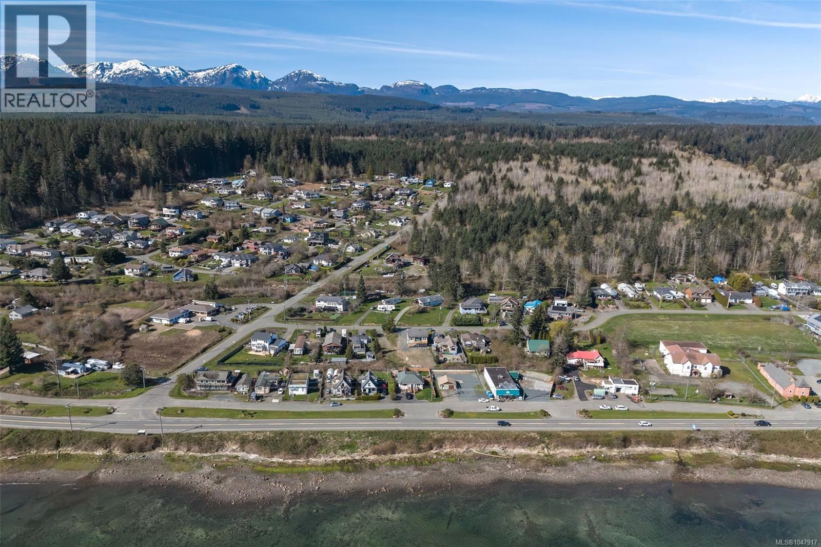 5570 Horne St, Union Bay, British Columbia  V0R 3B0 - Photo 13 - 1047917