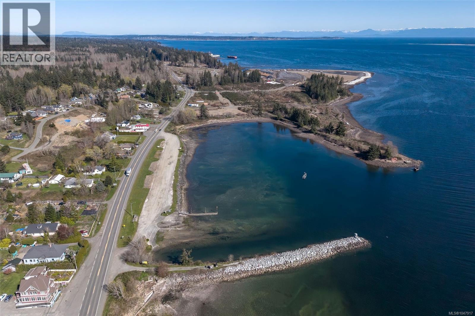 5570 Horne St, Union Bay, British Columbia  V0R 3B0 - Photo 14 - 1047917