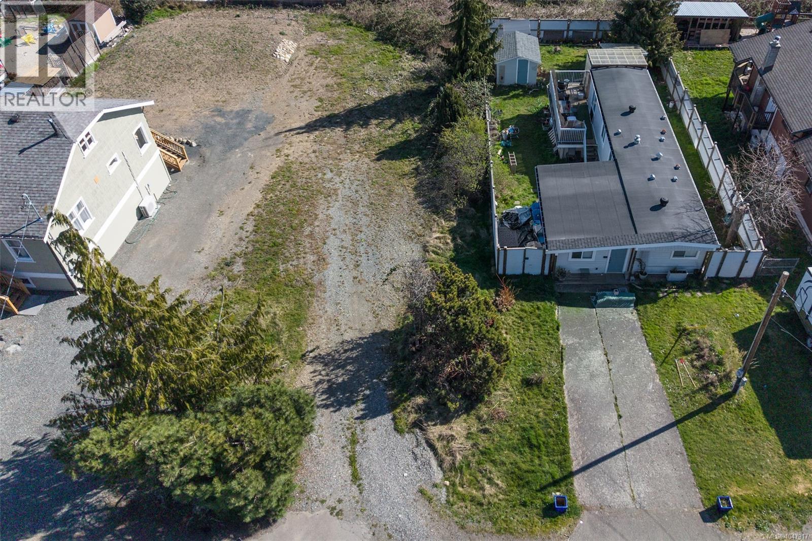 5570 Horne St, Union Bay, British Columbia  V0R 3B0 - Photo 8 - 1047917