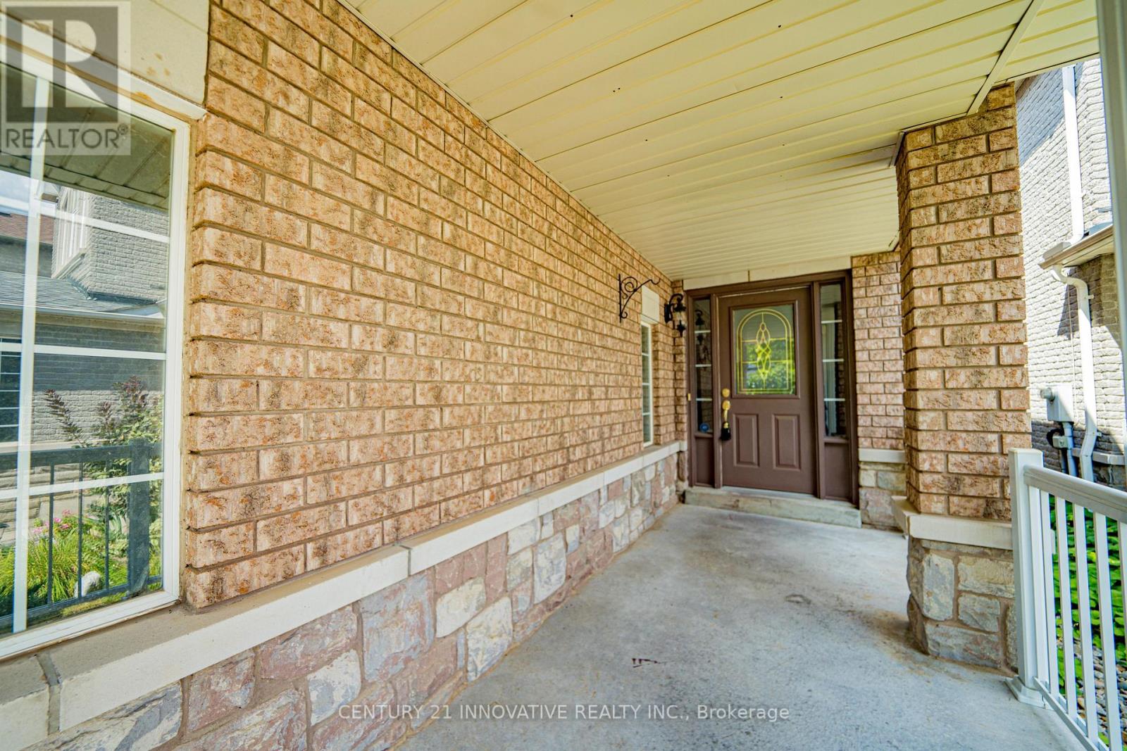 117 Raintree Crescent, Richmond Hill, Ontario  L4E 3Y8 - Photo 3 - N13752856