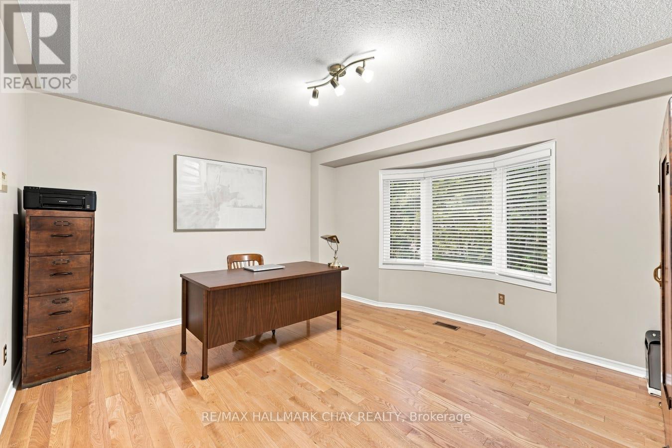 380 Alex Doner Drive, Newmarket, Ontario  L3X 1E1 - Photo 11 - N13752898