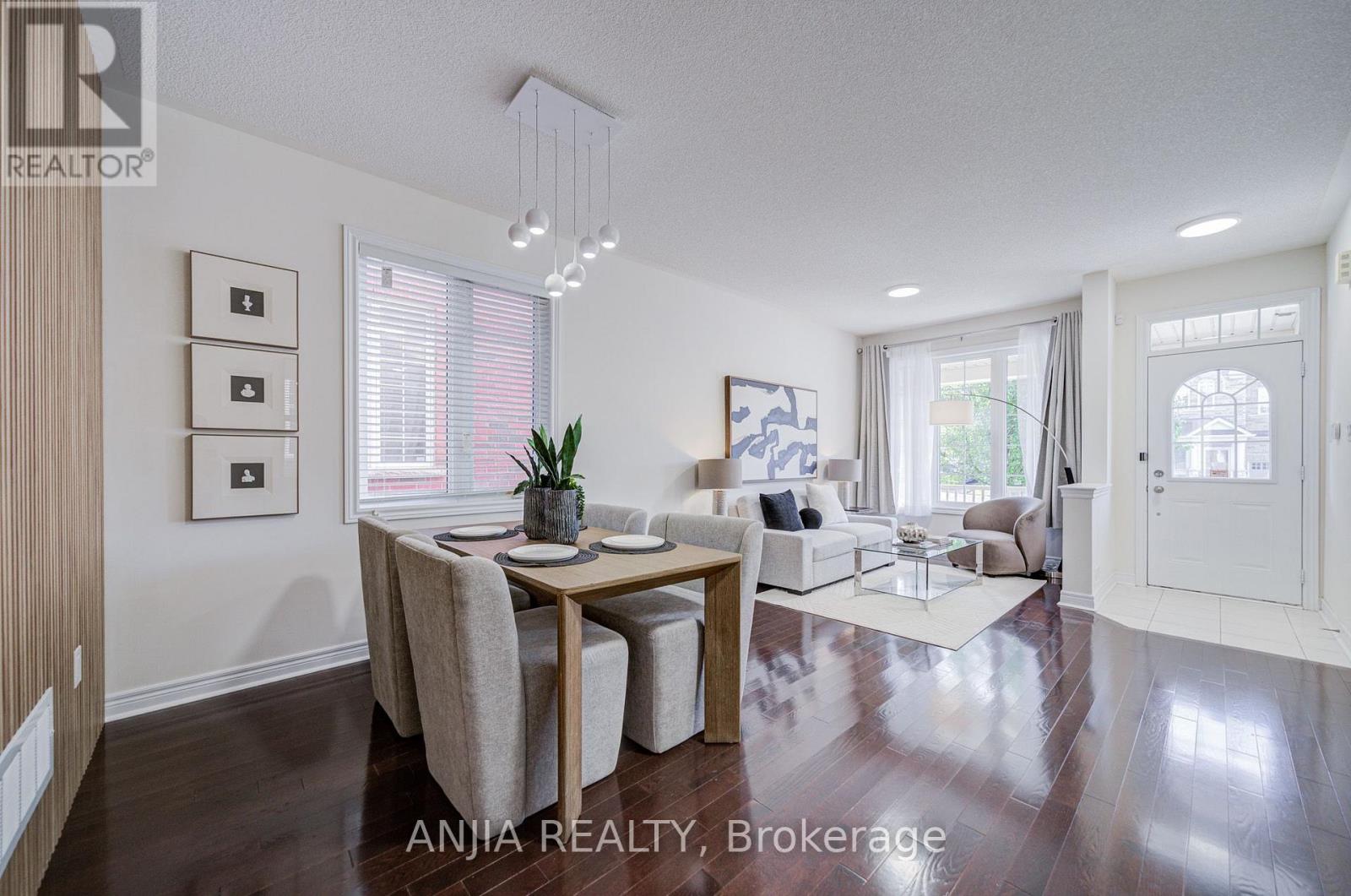 205 Harbord Street, Markham, Ontario  L6C 0X3 - Photo 11 - N13752906