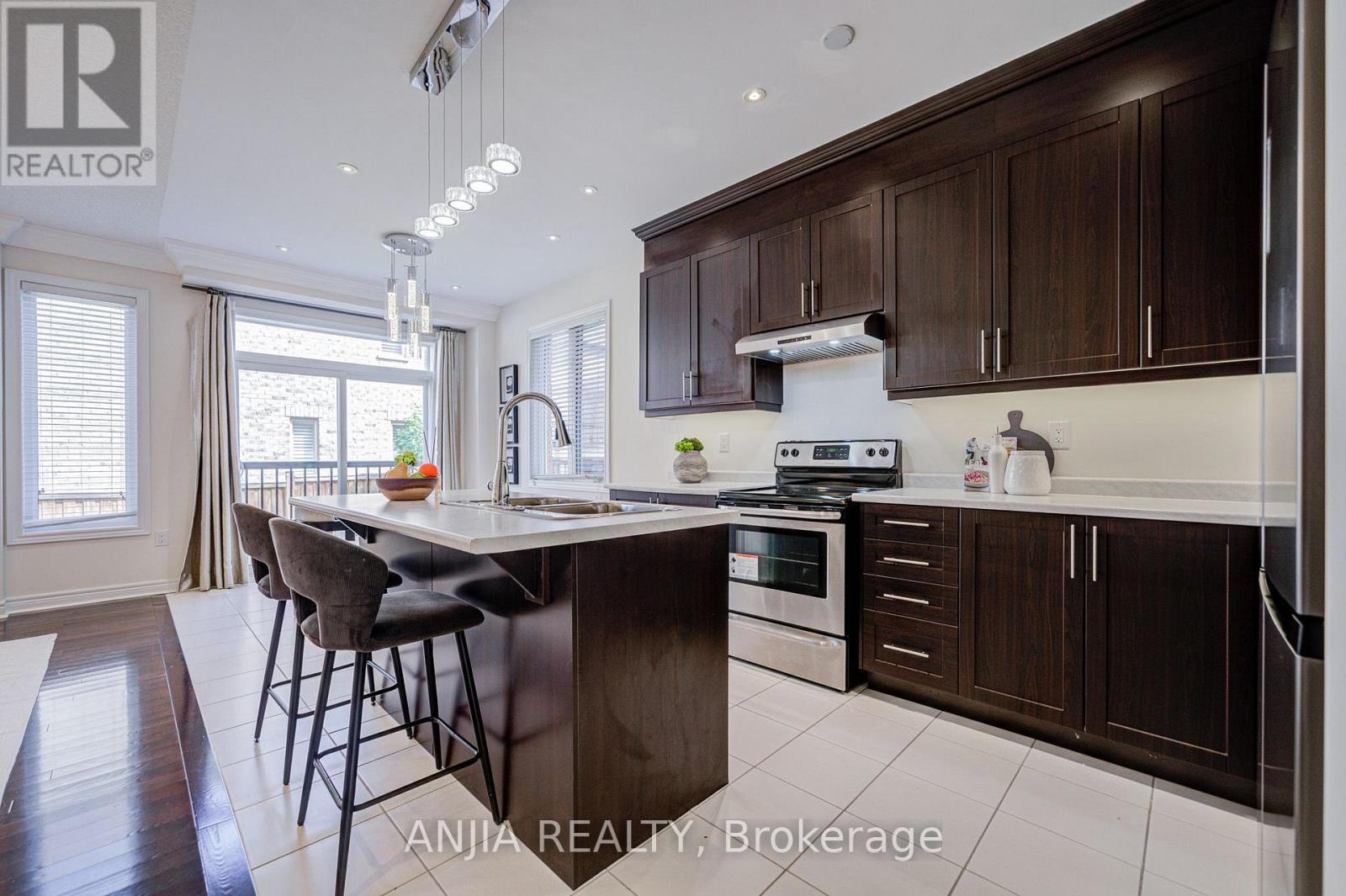 205 Harbord Street, Markham, Ontario  L6C 0X3 - Photo 17 - N13752906